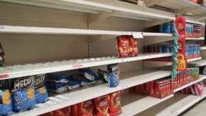 Photo of Britains’s crisps shortage eases, but multipack stocks remain low