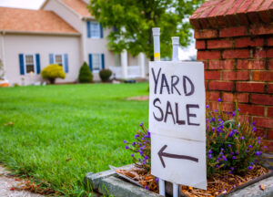 Photo of Explore Different Types of Yard Sale Signs that Will Grab Instant Audience Attention