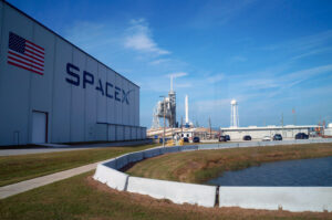 Photo of SpaceX to lose up to 40 Starlink satellites after geomagnetic storm