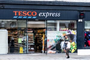 Photo of Tesco triples profits but overall outlook is more downbeat