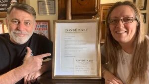 Photo of Cornish pub receives framed apology from Vogue publisher after name row
