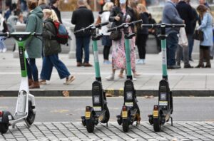 Photo of UK government to bring in e-scooter law