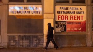 Photo of UK restaurant insolvencies jump by more than 60% in year