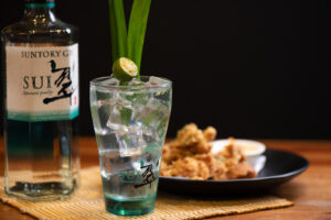 Photo of Suntory’s Sui gin isn’t a drink for mulling things over; it’s just too cheerful
