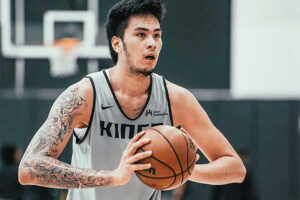 Photo of Sotto signs with Wasserman after going undrafted in NBA