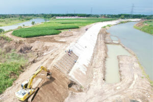 Photo of P91.57-M Nueva Ecija town flood control projects near completion  