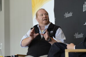 Photo of Celebrity chef Mario Batali settles sexual assault lawsuits in Boston