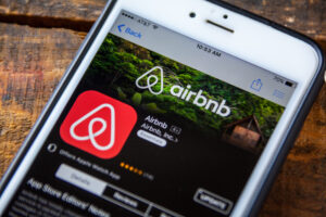 Photo of Long-term stays boost for Airbnb