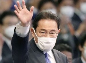 Photo of Japan PM Kishida’s support tumbles, hit by questions over church and COVID