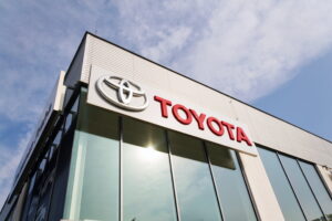 Photo of Toyota to leave UK if government bans hybrid car sales from 2030