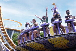 Photo of Globe Business treats enterprise clients at Enchanted Kingdom for 917 GDay Everyday