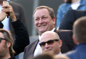 Photo of Mike Ashley to step down at Frasers Group