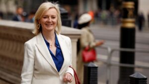 Photo of Liz Truss warned corporation tax cuts have not fuelled investment