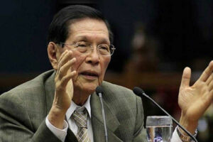 Photo of Enrile floats return to 1935 Constitution  
