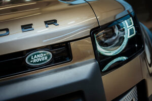 Photo of Jaguar Land Rover retrains staff for electric cars