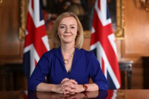 Photo of Liz Truss announced as new leader of the Conservative party and Prime Minister