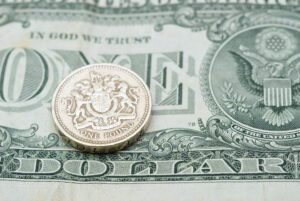 Photo of Sterling plunges to lowest level against the US dollar since 1985