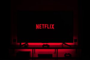 Photo of Netflix expects ad-supported tier to get 40 million viewers by 2023