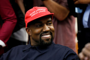 Photo of Kanye West agrees to buy social media app Parler