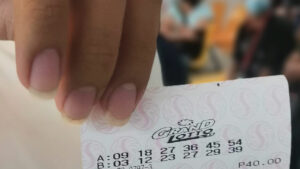 Photo of 433 people win a lottery jackpot—impossible? Probability and psychology suggest it’s more likely than you’d think