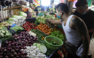 Photo of Oct. inflation likely hit 7.2% — poll