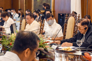 Photo of Senator says presidential office’s intel funds should be reduced by P2.25 billion