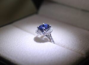 Photo of 5 Ways to Wear Kashmir Blue Sapphire Jewelry