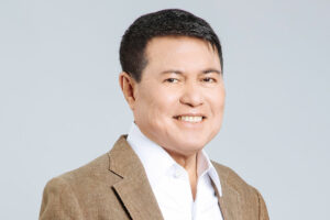 Photo of Richest Philippine tycoon Villar seeks to boost renewables