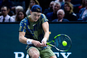 Photo of Danish teen Holger Rune outlasts Djokovic in Paris to claim first Masters title
