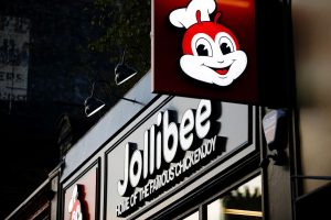 Photo of Jollibee plans China expansion with focus on smaller stores