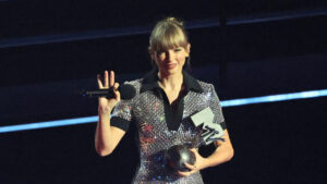 Photo of Taylor Swift wins most prizes at MTV Europe Music Awards