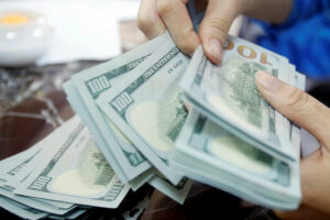 Photo of Dollar reserves jump to $94B in Oct.