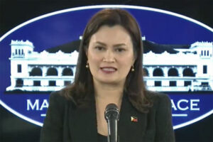 Photo of Daphne Oseña-Paez appointed Malacañang press official