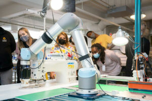 Photo of Robots set their sights on a new job: sewing blue jeans