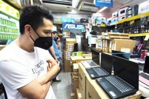 Photo of Inflation and weak demand weigh on local PC market