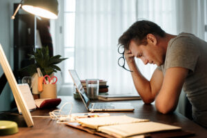 Photo of December the most stressful for over half of the UK workforce