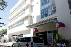 Photo of Public hospitals, specialists vouch for DoH officials accused of mishandling cancer funds 