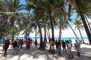 Photo of VAT refund program expected to boost tourist spending