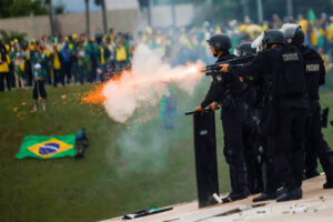 Photo of Brazil investigates who led anti-democratic riots