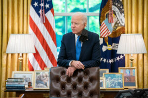 Photo of Biden visits US-Mexico border as immigration issue heats up