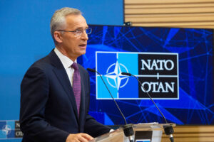 Photo of NATO chief urges SK to step up military support for Ukraine