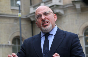 Photo of Zahawi allows HMRC to pass his tax details to PM’s ethics adviser