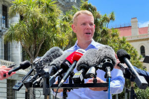Photo of New Zealand chooses Hipkins to replace Ardern