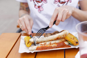 Photo of Single-use cutlery and plates to be banned in England
