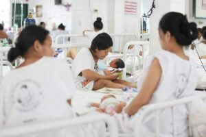 Photo of 1.3M births logged in 2021, deaths jumped by 43%