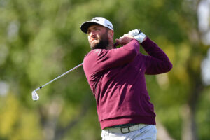 Photo of Rahm claims third win of season at Genesis, returns to number 1