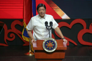Photo of Marcos told to settle estate tax to boost credibility