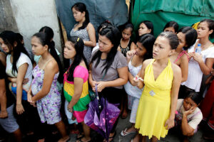 Photo of Philippines counts cost of teenage pregnancies