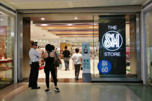 Photo of SM Store taps fintech for shoppers’ financing