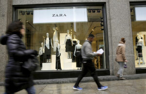 Photo of Zara starts charging for clothing returns bought online in Spain